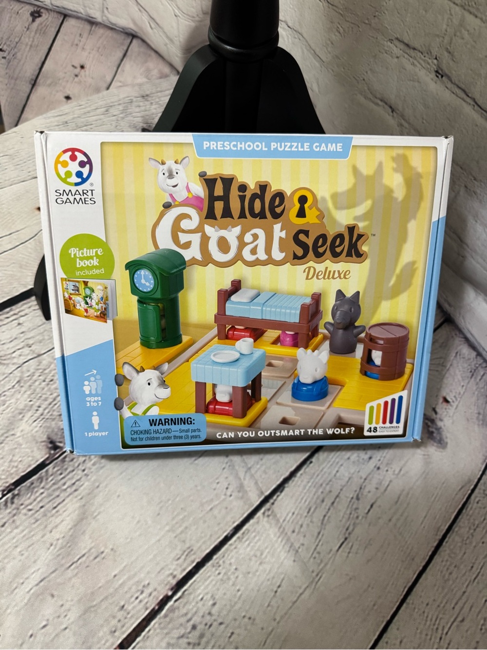 Like new Complete Hide & Goat Seek Deluxe Preschool Puzzle Game 1 player & Book